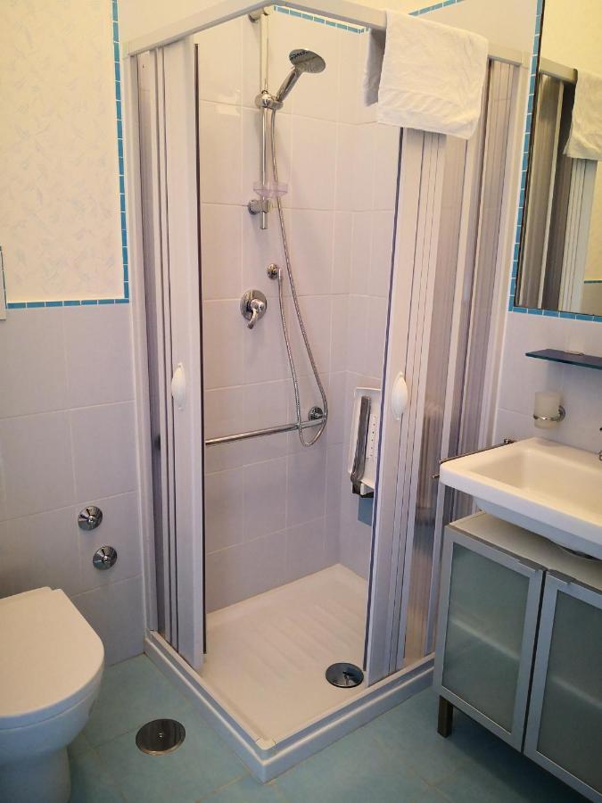 B&B Ex Magazzeno Barlotti Paestum Bagian luar foto